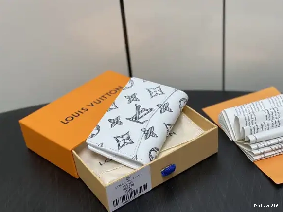 LOUIS Pocket Organizer-8*11.1*1 cm VUITTON 0407